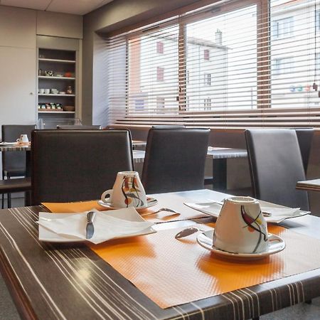 Logis Hotel Les Voyageurs Lezoux Zewnętrze zdjęcie