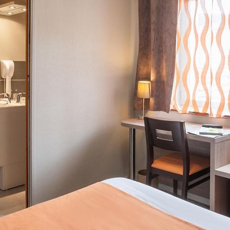 Logis Hotel Les Voyageurs Lezoux Zewnętrze zdjęcie